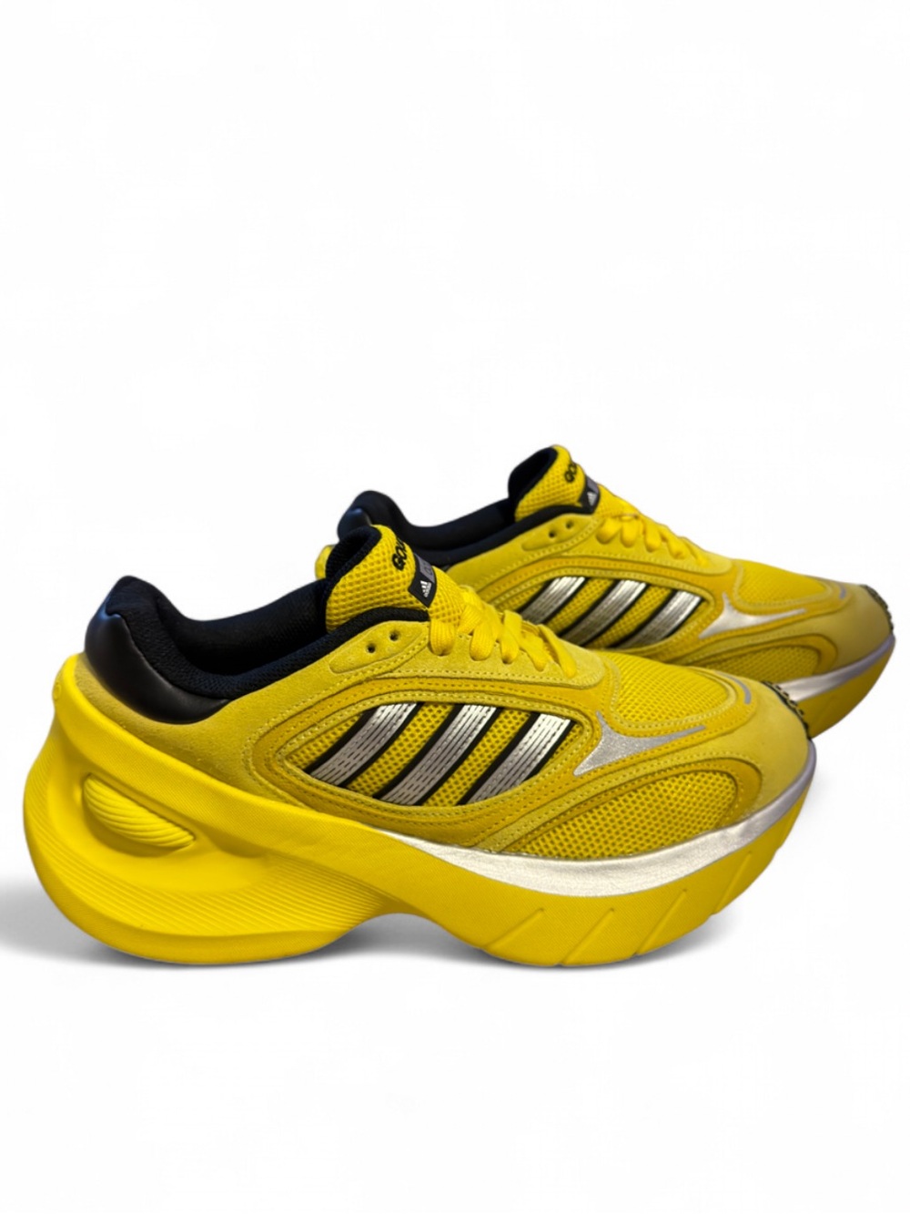 NWT Deadstock adidas Adizero Goukana Sneakers Size US Men 9.5/ Women 10.5